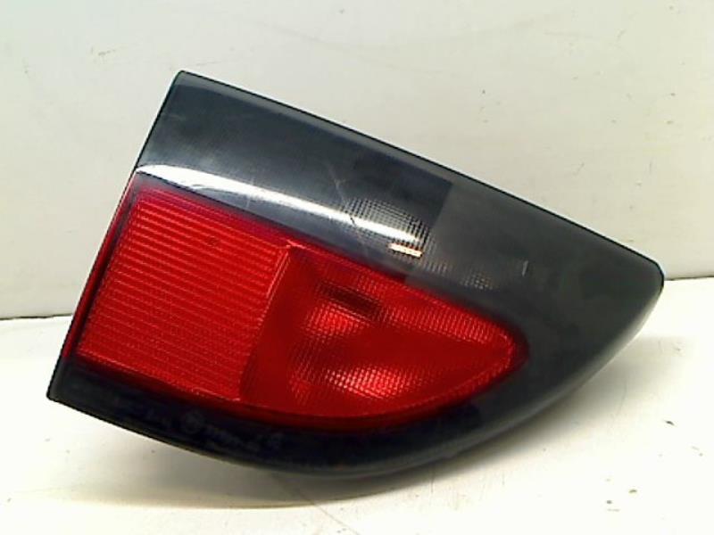 Feu arriere secondaire gauche (feux) RENAULT MEGANE I Essence - 1