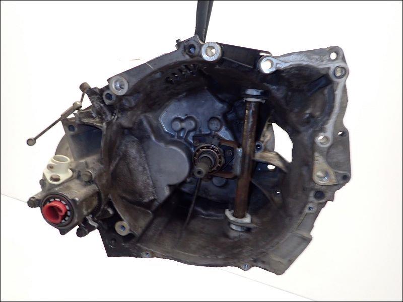 Boite de vitesses PEUGEOT 205 Diesel - 1