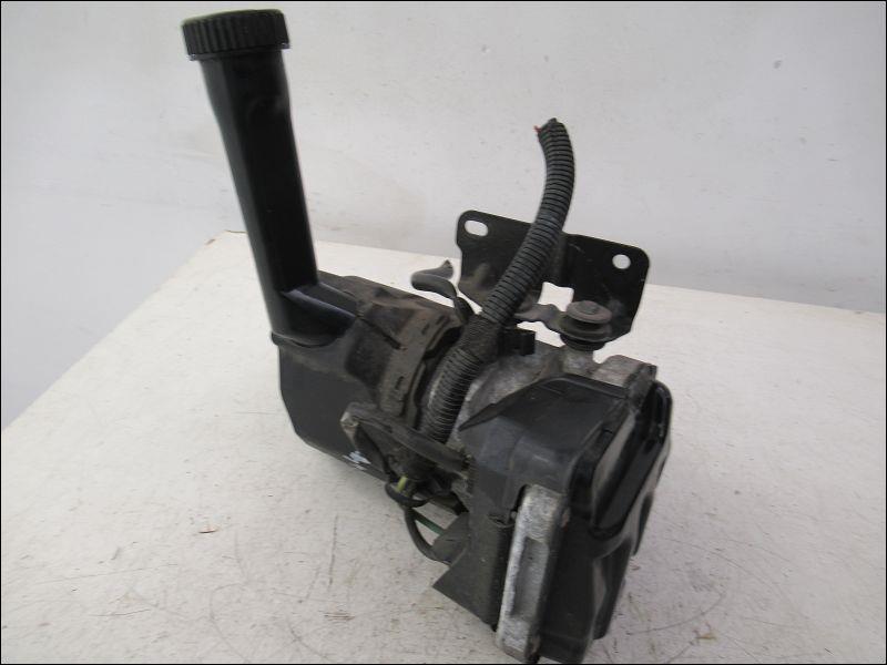 Pompe de direction PEUGEOT 308 I Essence - 1