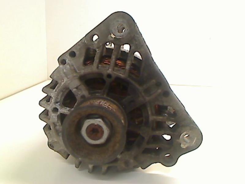 Alternateur VOLKSWAGEN FOX Essence - 1