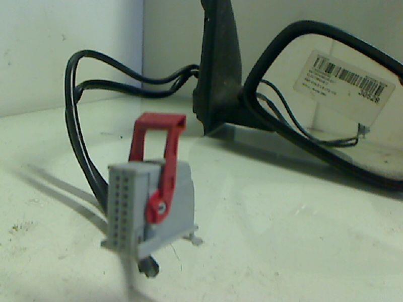 Retrovisor derecho FIAT STILO Diésel - 1