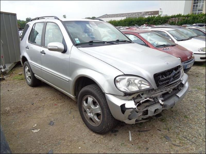 Porte avant droit