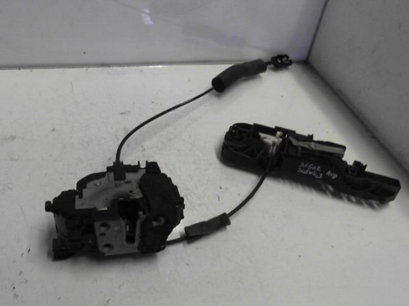 Serrure avant droit RENAULT SCENIC 3 PHASE 1 Diesel - 1