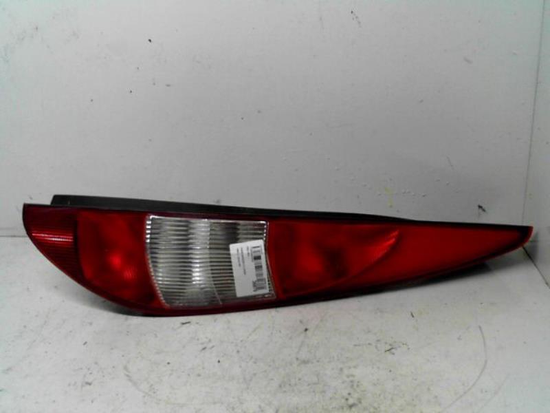 Feu arriere principal droit (feux) FORD MONDEO 2 BREAK Diesel - 1