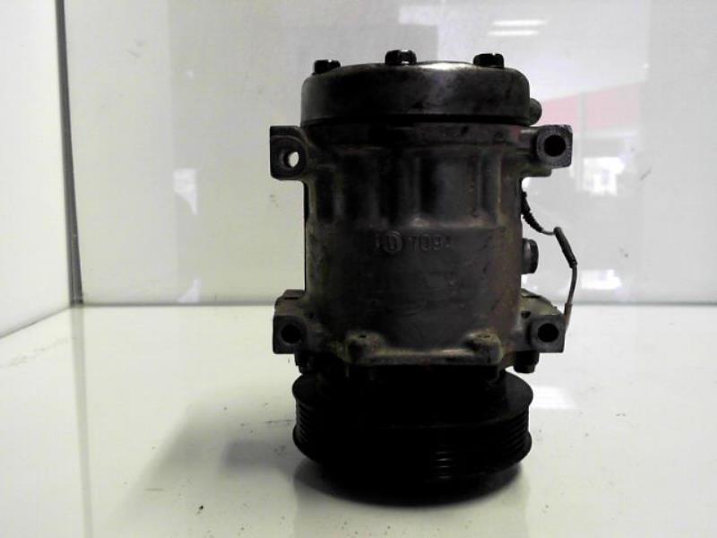 Compresseur clim RENAULT LAGUNA 1 PHASE 1 Diesel - 1