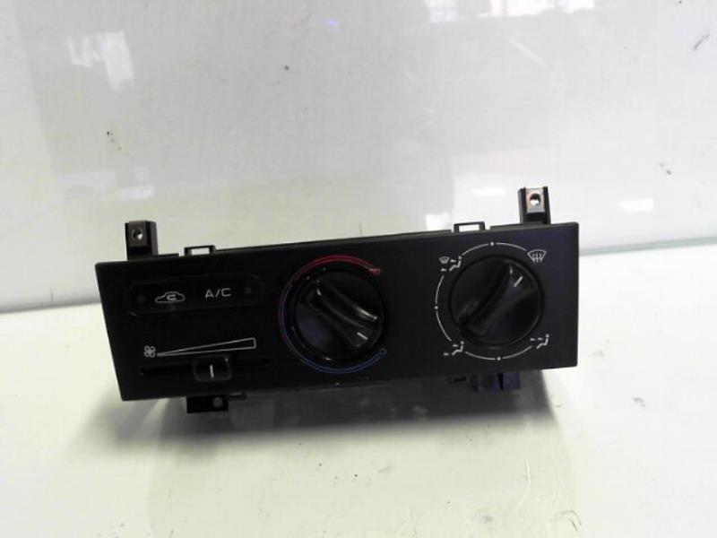 Commande chauffage PEUGEOT 406 PHASE 1 Diesel - 1