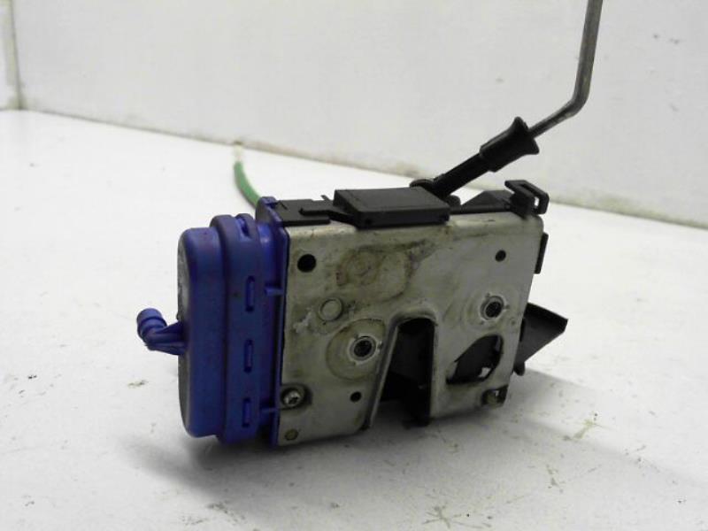 Serrure arriere droit AUDI A3 1 PHASE 2 Essence - 1