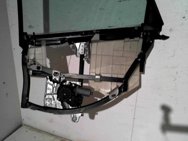 Mecanisme de leve vitre electrique arriere droit AUDI A4 1 PHASE 2 Diesel - 1