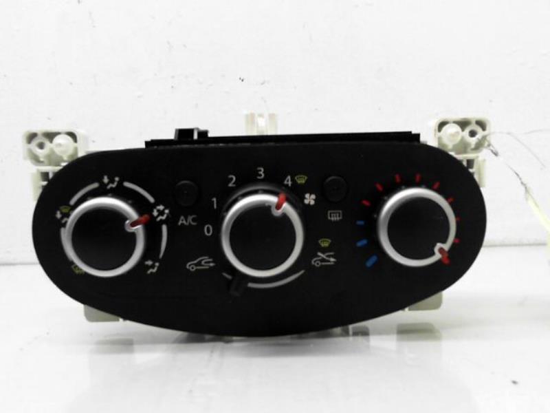 Commande chauffage RENAULT TWINGO 3 PHASE 1 Essence - 1