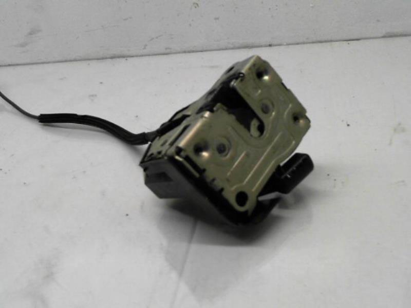 Serrure avant gauche RENAULT CLIO 2 CAMPUS PHASE 1 Essence - 1