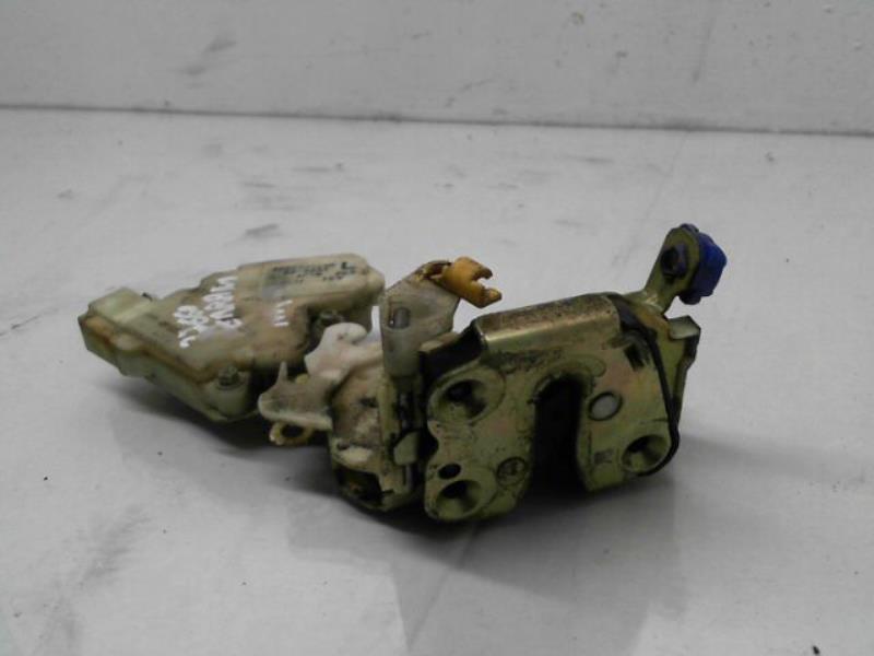 Serrure avant gauche NISSAN TERRANO 2 PHASE 3 Diesel - 1