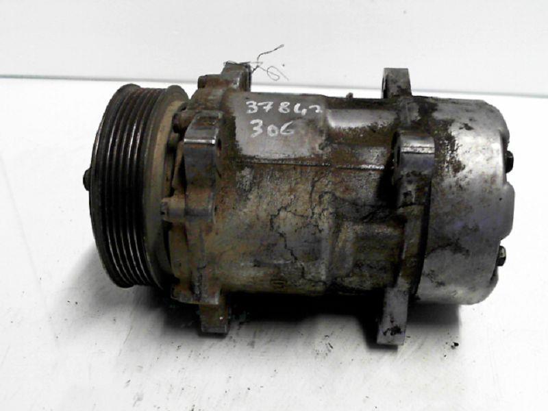 Compresseur clim RENAULT LAGUNA 2 PHASE 1 Essence - 1