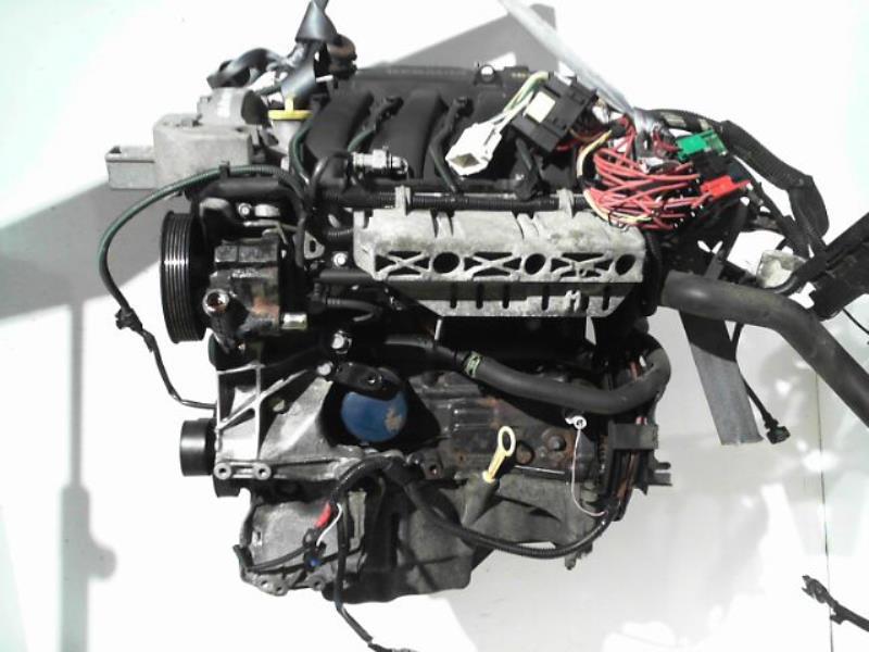 Moteur RENAULT CLIO 2 PHASE 1 Essence - 1