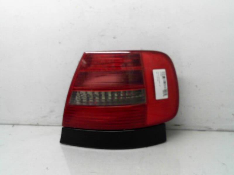 Feu arriere principal droit (feux) AUDI A4 1 PHASE 2 Diesel - 1