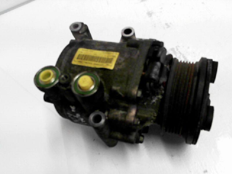Compresseur clim FORD FIESTA 5 PHASE 2 Essence - 1