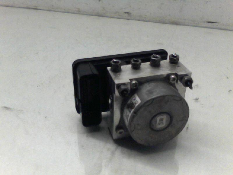 Bloc ABS (freins anti-blocage) CITROEN C3 2 PHASE 2 Essence - 1