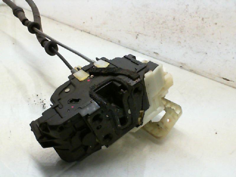 Serrure avant droit HYUNDAI SONATA 5 Diesel - 1