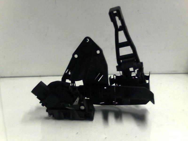 Serrure avant droit FORD FOCUS 2 PHASE 1 Diesel - 1