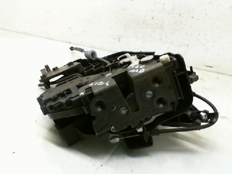 Serrure arriere droit VOLVO S 40 2 PHASE 1 Diesel - 1