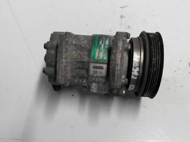 Compresseur clim RENAULT CLIO 2 PHASE 2 Essence - 1