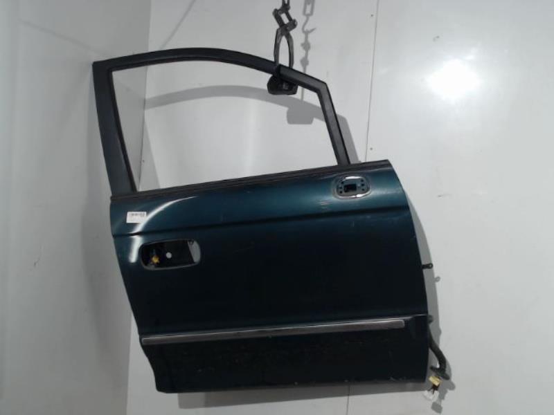 Porte avant droit HYUNDAI TRAJET Diesel - 1