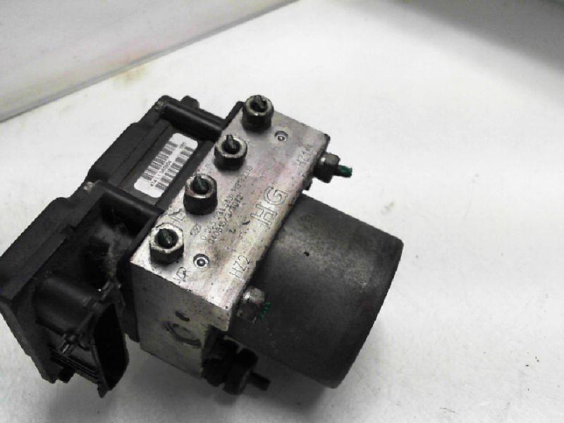 Bloc ABS (freins anti-blocage) OPEL CORSA C PHASE 2 Essence - 1