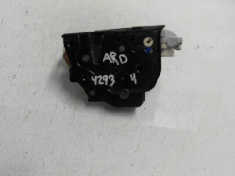 Serrure arriere droit AUDI A4 2 PHASE 2 Diesel - 1
