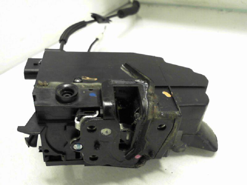 Serrure avant droit PEUGEOT 308 2 PHASE 1 Diesel - 1