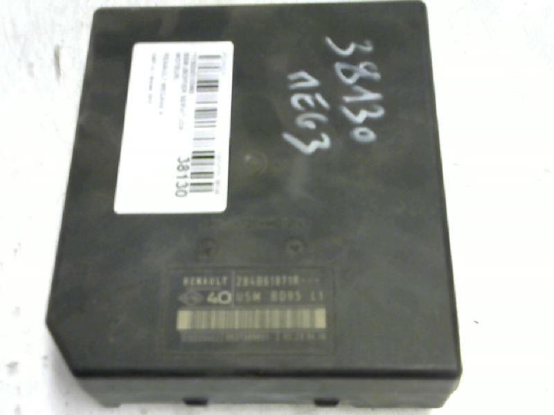 Boitier servitude moteur (BSM) RENAULT MEGANE 3 PHASE 1 COUPE Diesel - 1