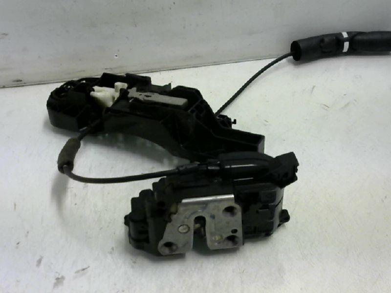 Serrure arriere droit RENAULT SCENIC 3 PHASE 1 Diesel - 1