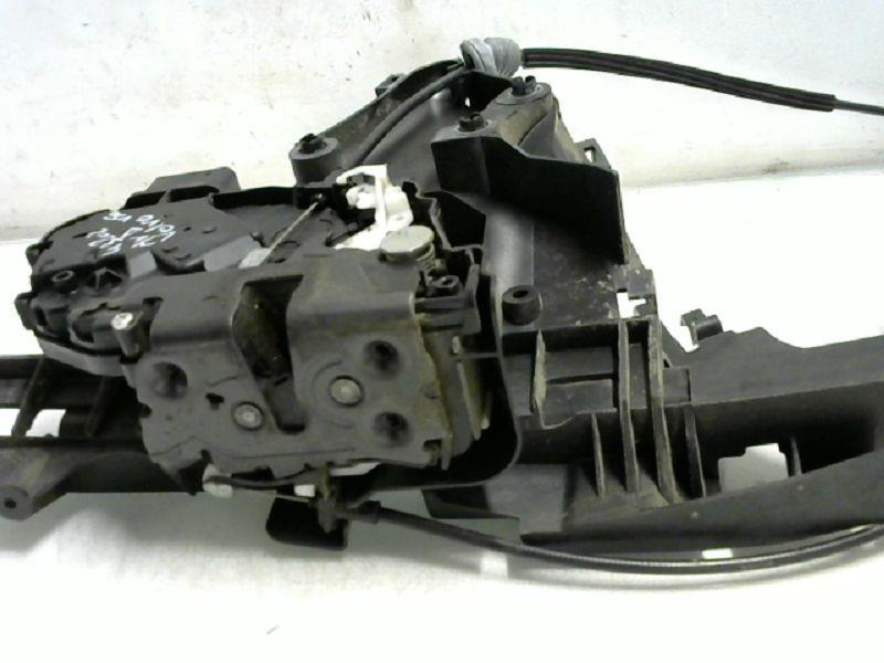 Serrure avant droit VOLVO V 50 PHASE 2 BREAK Diesel - 1