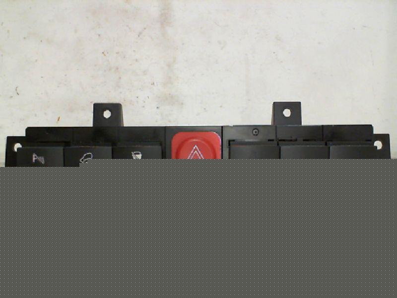 Bouton de warning OPEL ANTARA PHASE 1 Diesel - 1