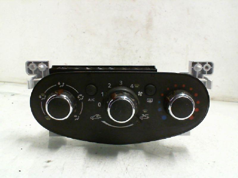 Commande chauffage DACIA SANDERO 2 PHASE 1 Essence - 1