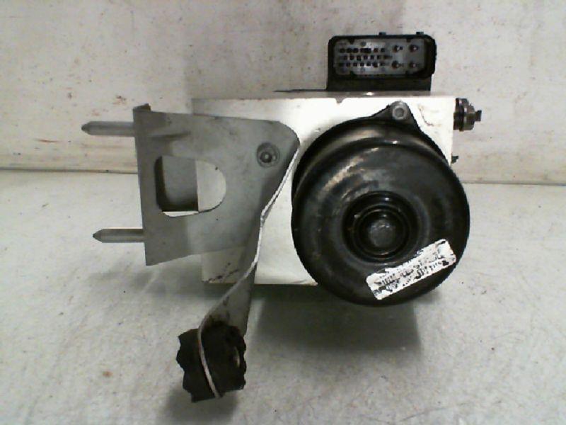 Bloc ABS (freins anti-blocage) BMW SERIE 3 E46 PHASE 1 Diesel - 1
