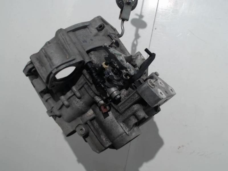 Boite de vitesses VOLKSWAGEN PASSAT 5 Diesel - 1