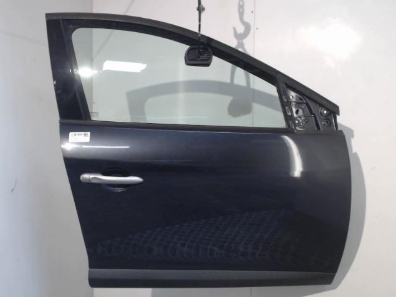 Porte avant droit RENAULT MEGANE 3 PHASE 1 BREAK Diesel - 1