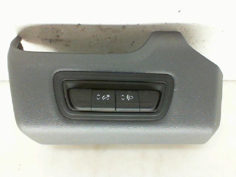 Commande de reglage hauteur de phare RENAULT CLIO 5 PHASE 1 Diesel - 1