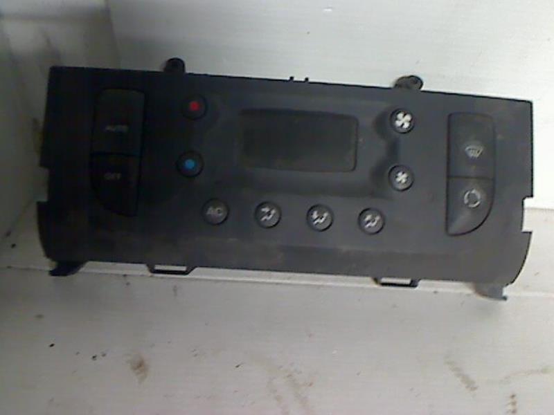 Commande chauffage RENAULT CLIO 2 Diesel - 1