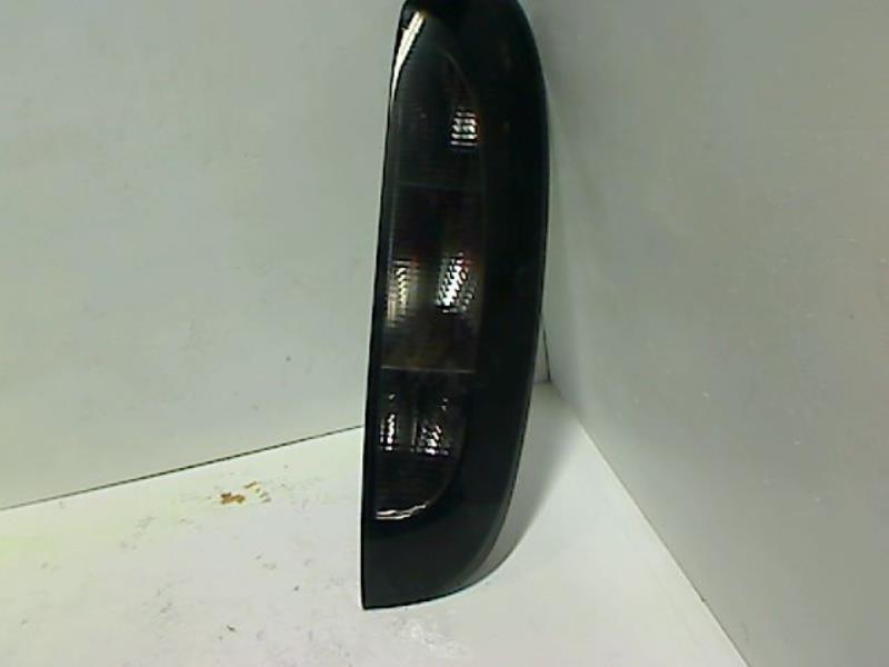 Feu arriere principal droit (feux) OPEL CORSA III (C) PHASE 2 - 3P 2003-08->2006-09 Essence - 1