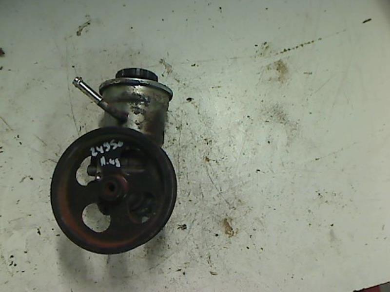 Pompe de direction TOYOTA AVENSIS BREAK Diesel - 1