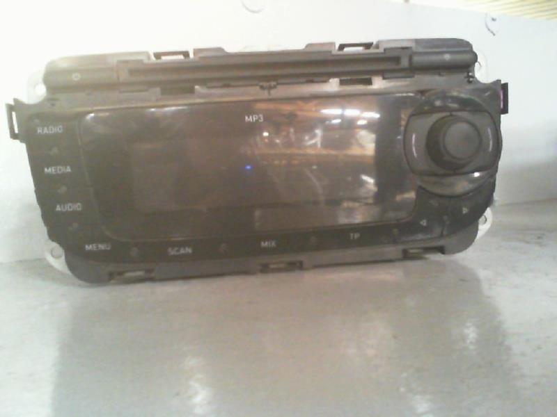 Autoradio originale SEAT IBIZA IV 5P Diésel - 1