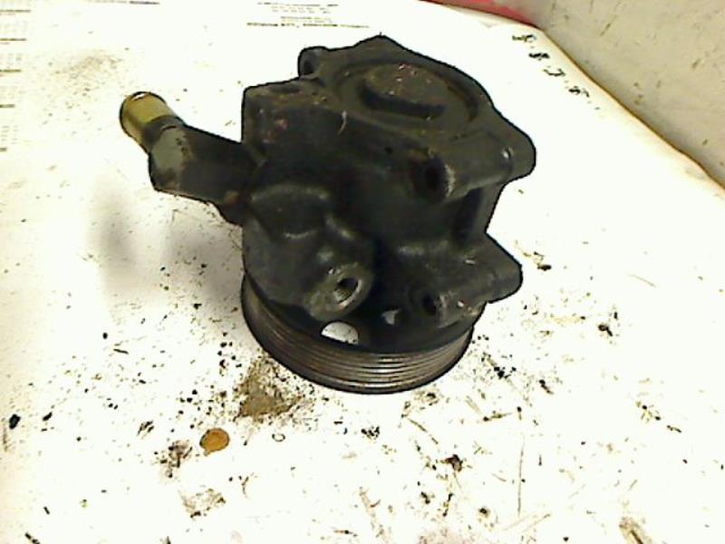 Pompe de direction FORD FIESTA IV PHASE 1 - 5P 1995-09->1999-09 Essence - 1