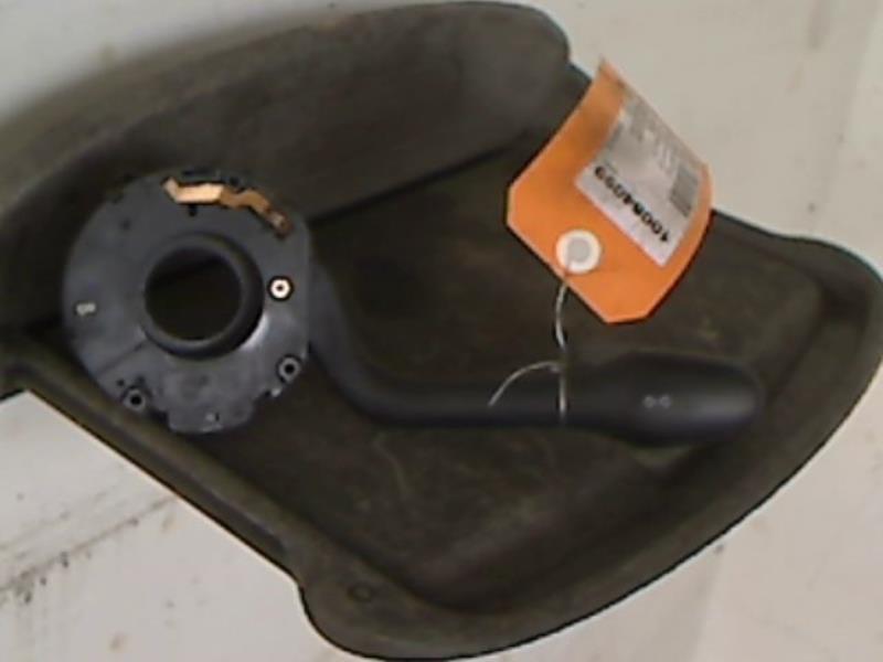 Commodo phare VOLKSWAGEN POLO Essence - 1