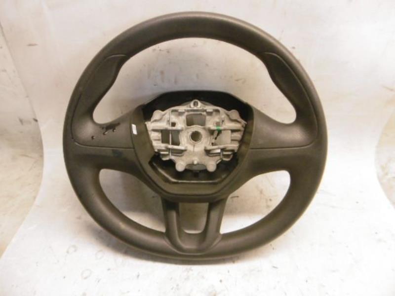 Volant PEUGEOT 208 Essence - 1