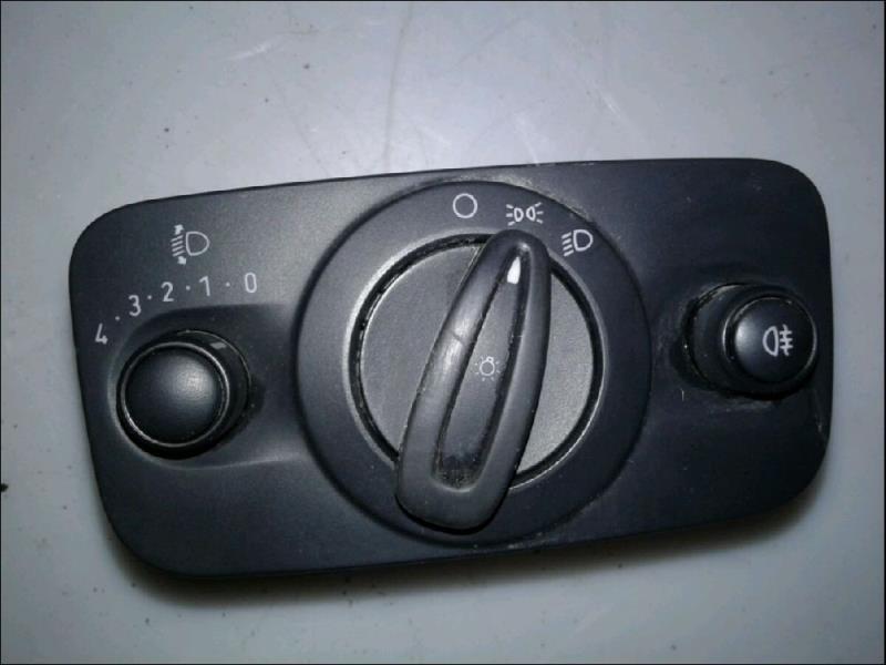 Commande de phare FORD FIESTA Diesel - 1