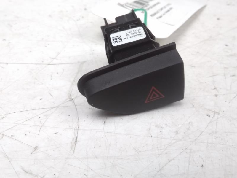 Bouton de warning RENAULT CAPTUR Diesel - 1