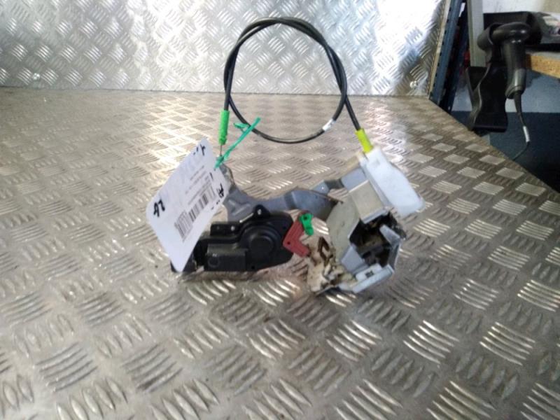 Serratura posteriore sinistra TOYOTA AYGO Gasolina - 1