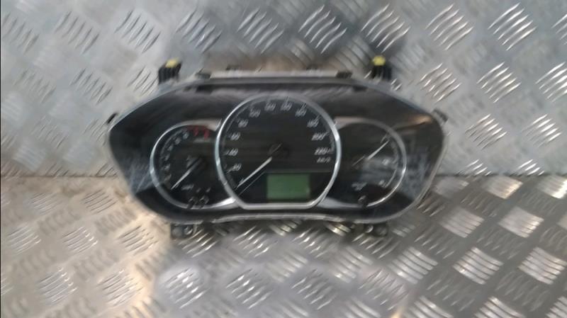 Compteur TOYOTA YARIS Essence - 1