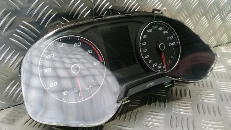 Compteur SEAT IBIZA Essence - 1