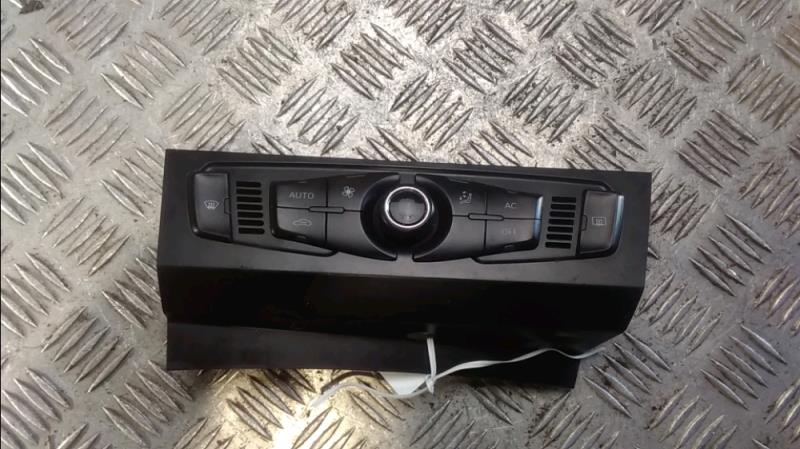 Commande chauffage AUDI A4 Diesel - 1